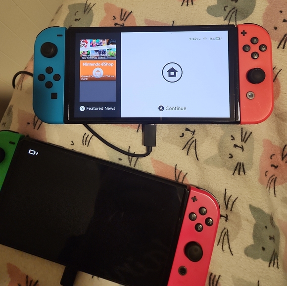 2 Nintendo switch oled - Picture 5 of 5